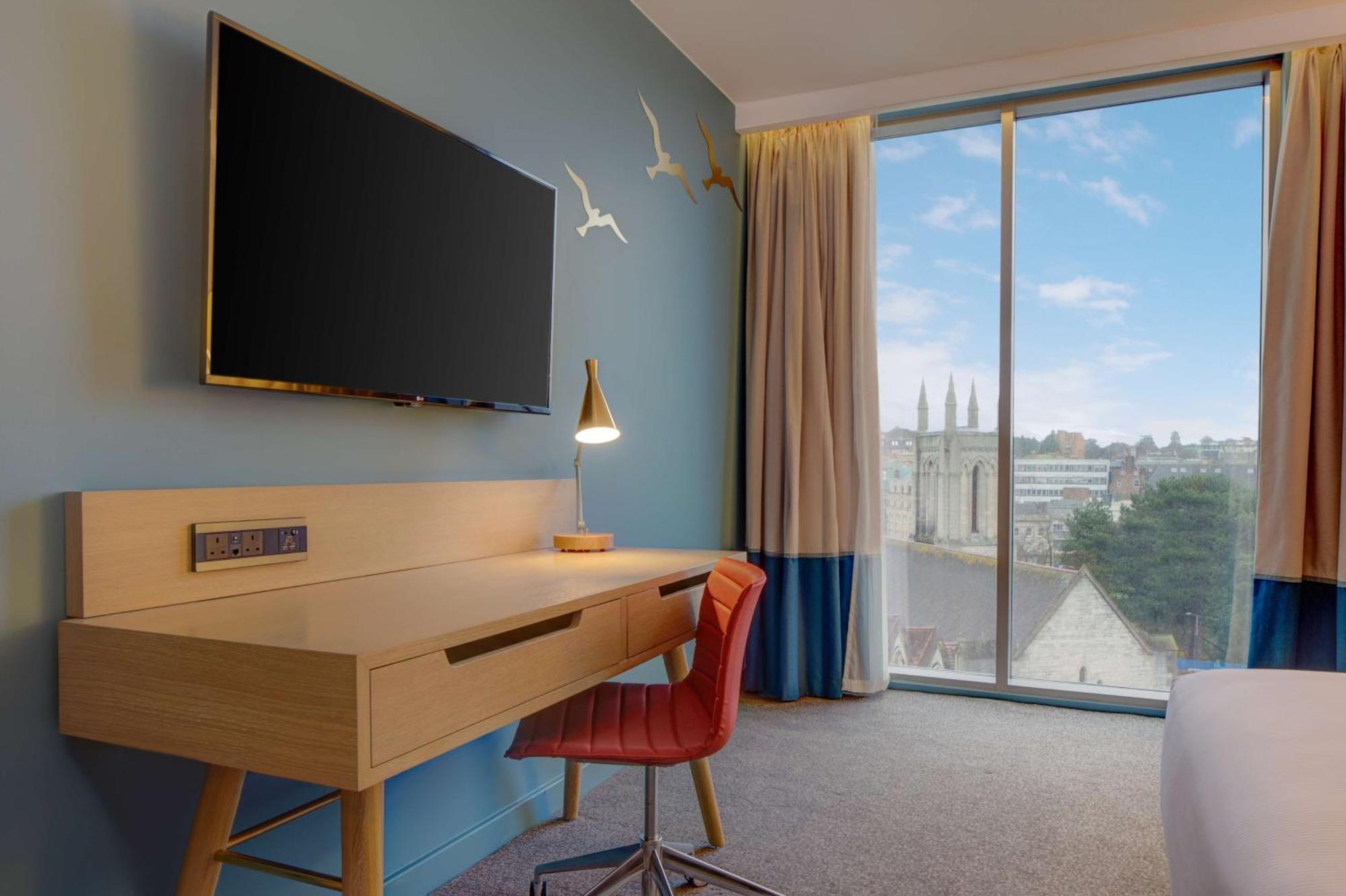 Zimmer mit Kingsize-Bett - barrierefrei